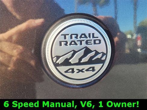 Certified 2019 Jeep Wrangler Sport image 12