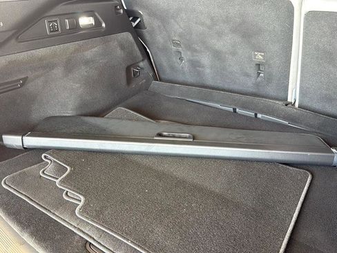 Used 2023 Cadillac Lyriq 2WD image 39