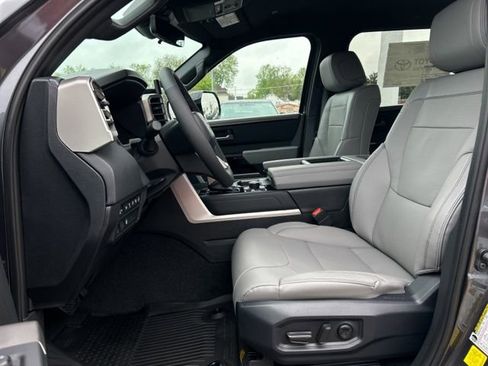 New 2026 Toyota Tundra Limited AWD/4WD image 23