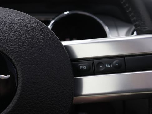 Used 2007 Ford Mustang GT Premium RWD image 15