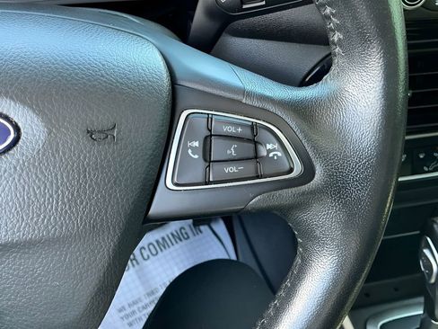 Used 2018 Ford EcoSport Titanium FWD image 25