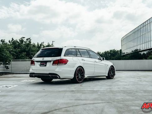 Used 2015 Mercedes-Benz E 63 AMG S-Model image 23