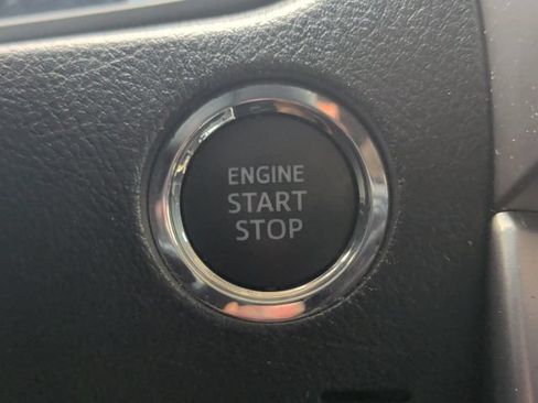 Used 2024 Toyota 4Runner Limited AWD/4WD image 24