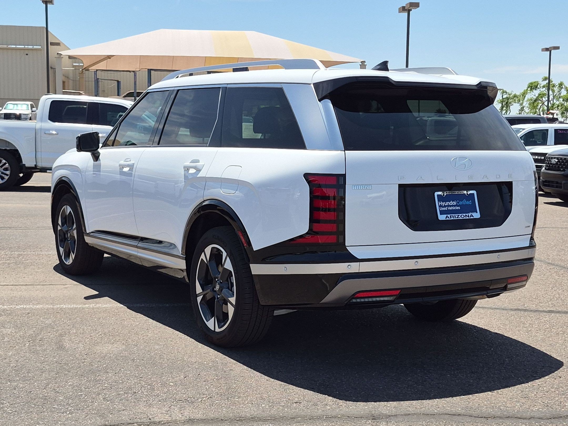 Used 2026 Hyundai Palisade Limited AWD/4WD image 8