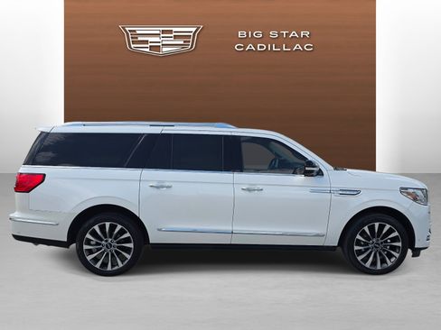 Used 2018 Lincoln Navigator L Select w/ Technology Package RWD image 6