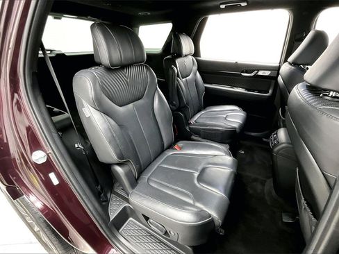 Certified 2023 Hyundai Palisade Calligraphy w/ Cargo Package image 27