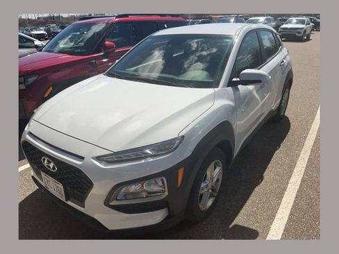 Used 2019 Hyundai Kona SE image 1