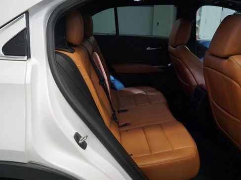 Used 2022 Cadillac XT4 Premium Luxury w/ Enhanced Visibility Package image 18