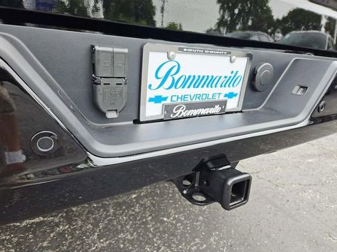 New 2026 Chevrolet Silverado 1500 ZR2 w/ LPO, Dark Essentials Package AWD/4WD image 18