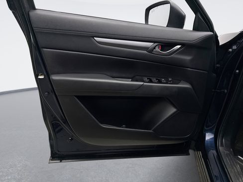 Used 2021 MAZDA CX-5 Touring image 9