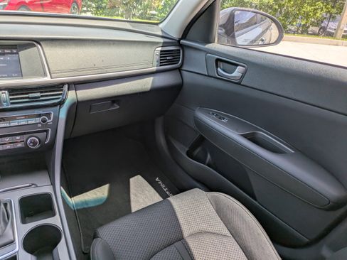 Used 2018 Kia Optima LX w/ Convenience Package FWD image 15