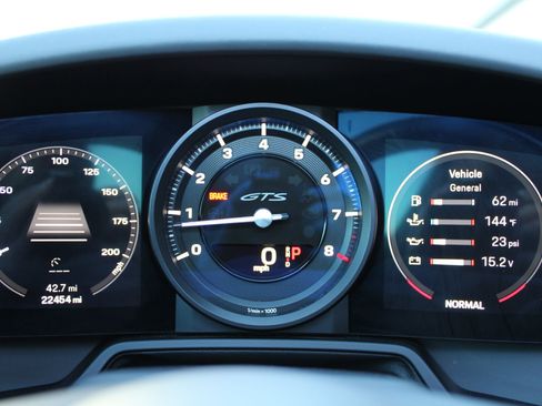 Certified 2022 Porsche 911 Targa 4S image 17