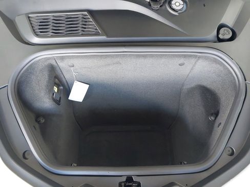 Used 2023 Chevrolet Corvette Stingray Coupe w/ 1LT image 26