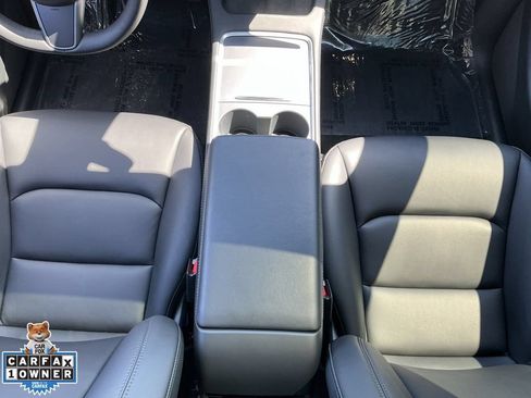 Used 2023 Tesla Model Y Long Range AWD/4WD image 48