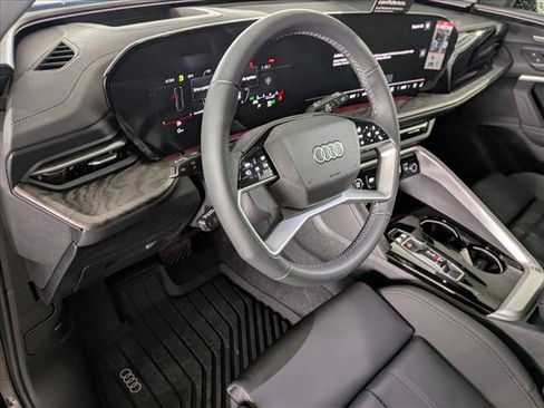 New 2025 Audi Q5 Premium Plus image 3