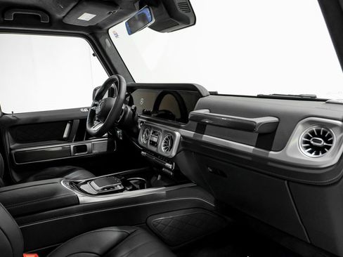 Used 2025 Mercedes-Benz G 63 AMG 4MATIC image 10