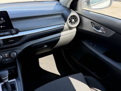 Certified 2023 Kia Forte LXS FWD image 15