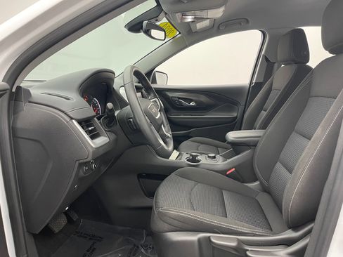 Used 2024 GMC Terrain SLE FWD image 14