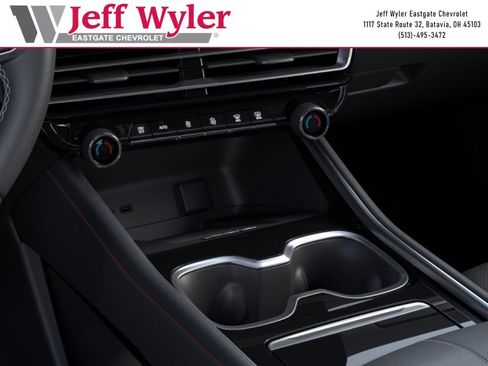 New 2026 Chevrolet Traverse Z71 w/ Enhanced Driving Package AWD/4WD image 24