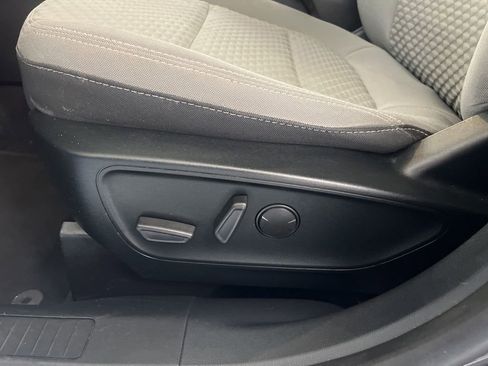 Used 2020 Ford Escape SE FWD image 54