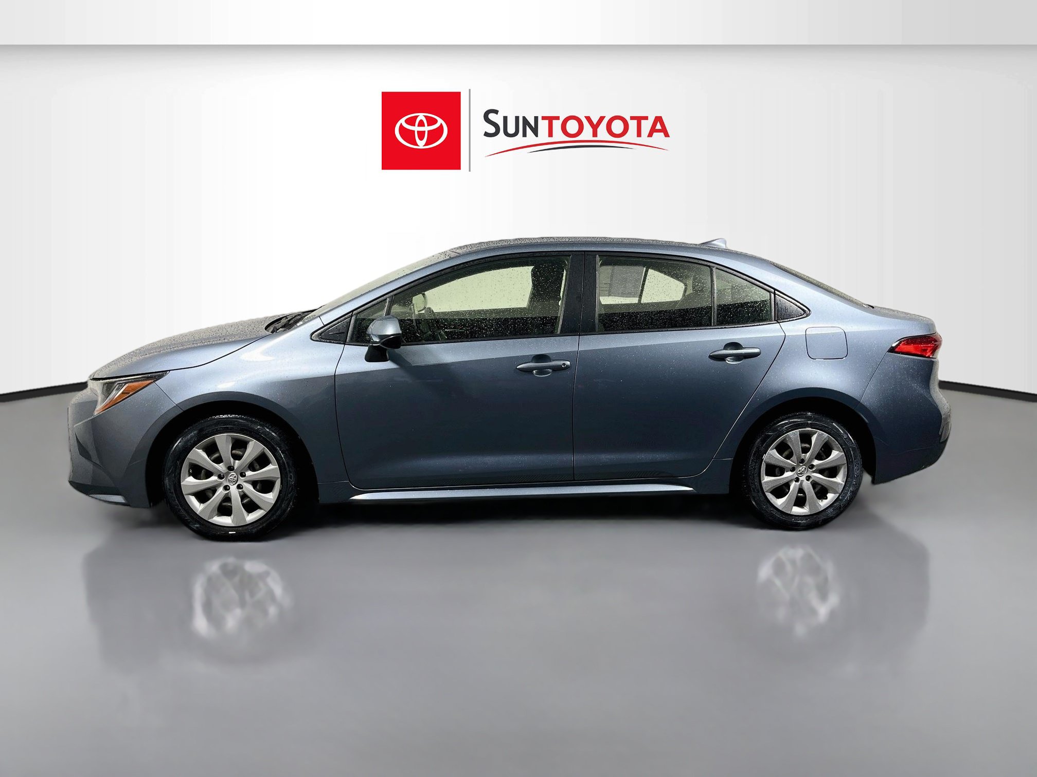 Used 2021 Toyota Corolla LE FWD image 7