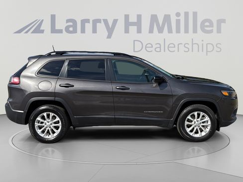 Used 2022 Jeep Cherokee Latitude Lux AWD/4WD image 6