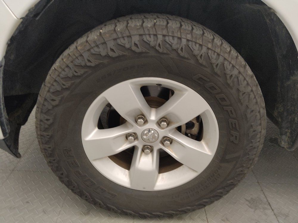 Used 2023 RAM 1500 Classic SLT w/ Trailer & Traction Group RWD image 31
