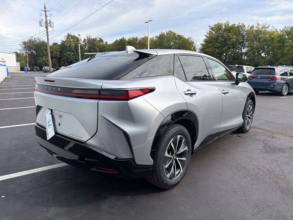 Used 2025 Lexus RZ 300e w/ Accessory Package (2T) FWD image 5