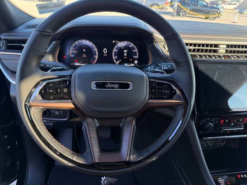 New 2025 Jeep Grand Cherokee L Summit image 24