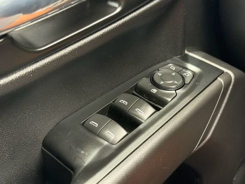 Used 2022 Chevrolet Silverado 1500 Custom RWD image 26