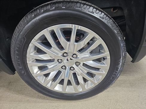 Certified 2019 GMC Sierra 1500 Denali w/ Denali Ultimate Package AWD/4WD image 41
