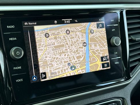 Used 2023 Volkswagen Atlas SEL Premium image 20