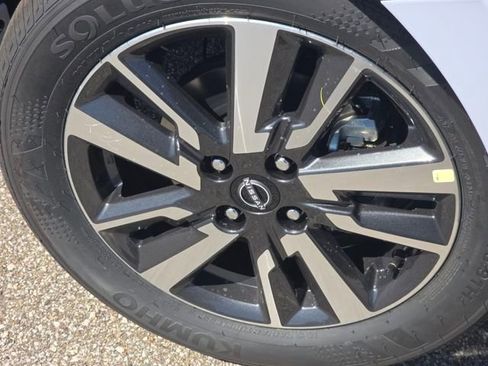 New 2025 Nissan Versa SV w/ Trunk Package image 16