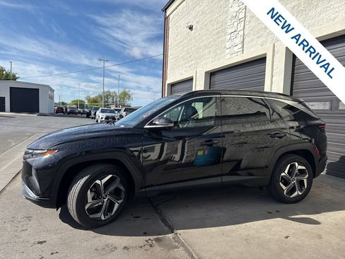 Used 2022 Hyundai Tucson Limited AWD/4WD image 4