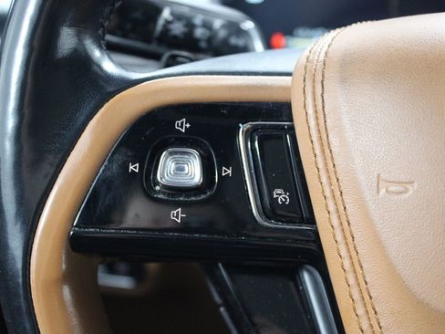 Used 2023 Lincoln Aviator Black Label Grand Touring image 37