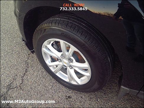 Used 2017 Chevrolet Equinox LT w/ Convenience Package image 24