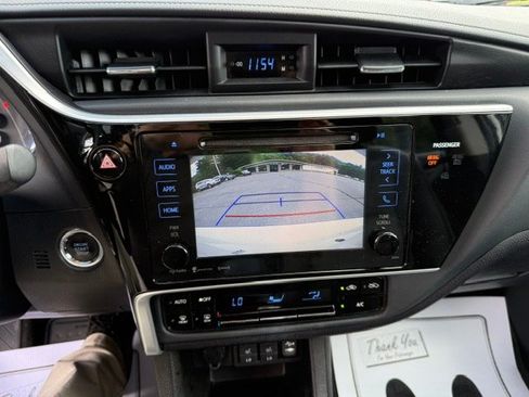 Used 2017 Toyota Corolla XLE w/ Carpet Mat Package (TMS) FWD image 14