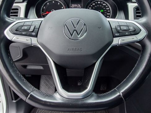 Used 2020 Volkswagen Atlas Cross Sport SE w/ Panoramic Sunroof Package AWD/4WD image 29
