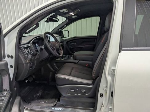 Used 2024 Nissan Titan PRO-4X w/ Pro-4x Utility Package image 15