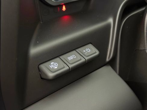 Used 2025 GMC Sierra 1500 Denali AWD/4WD image 21
