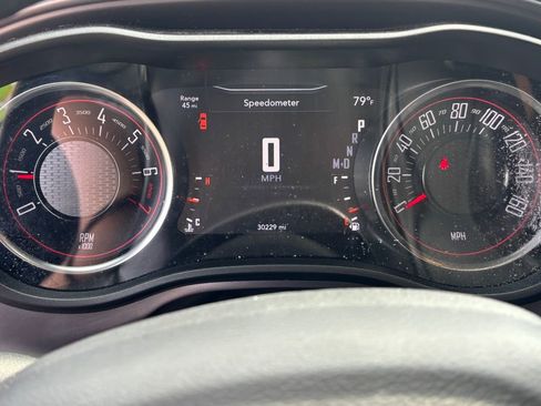 Used 2023 Dodge Challenger SXT image 20