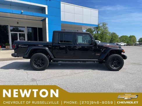 Used 2022 Jeep Gladiator Mojave AWD/4WD image 49