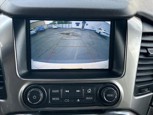 Used 2018 Chevrolet Tahoe LT RWD image 29