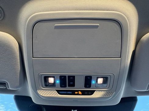 New 2026 Ford Explorer Active w/ Active Comfort Package image 17