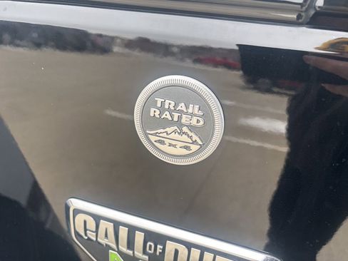 Used 2012 Jeep Wrangler Unlimited Rubicon image 13