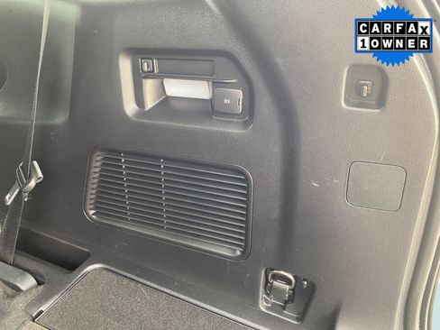 Used 2021 Ford Explorer XLT w/ Class III Trailer Tow Package image 41