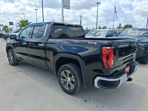 Used 2025 GMC Sierra 1500 SLT AWD/4WD image 5