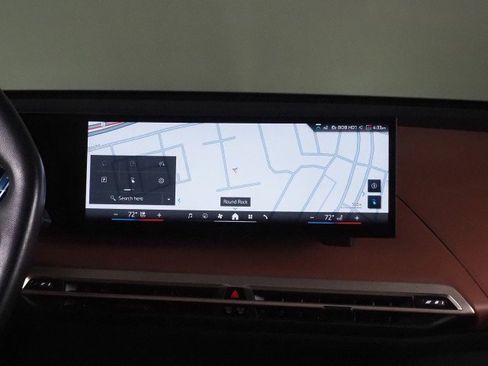 Used 2024 BMW iX xDrive50 w/ Sport Package image 29