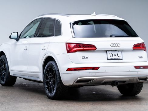 Used 2018 Audi Q5 2.0T Premium Plus w/ Premium Plus Package AWD/4WD image 4