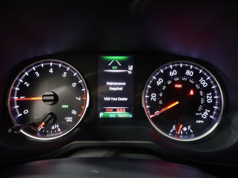 Used 2019 Toyota RAV4 XLE w/ All Weather Liner Package image 38